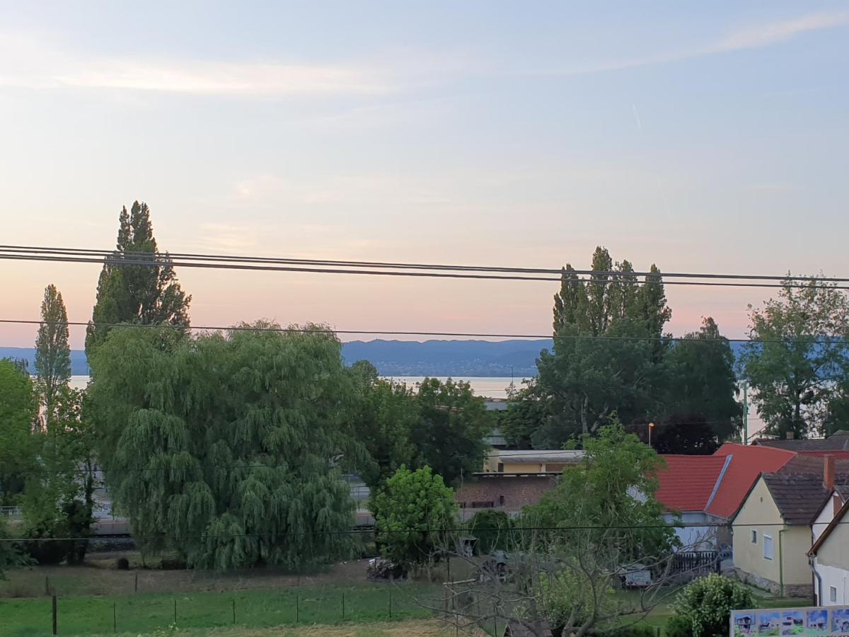 Sophie Apartment With Balcony Balatonberény Εξωτερικό φωτογραφία