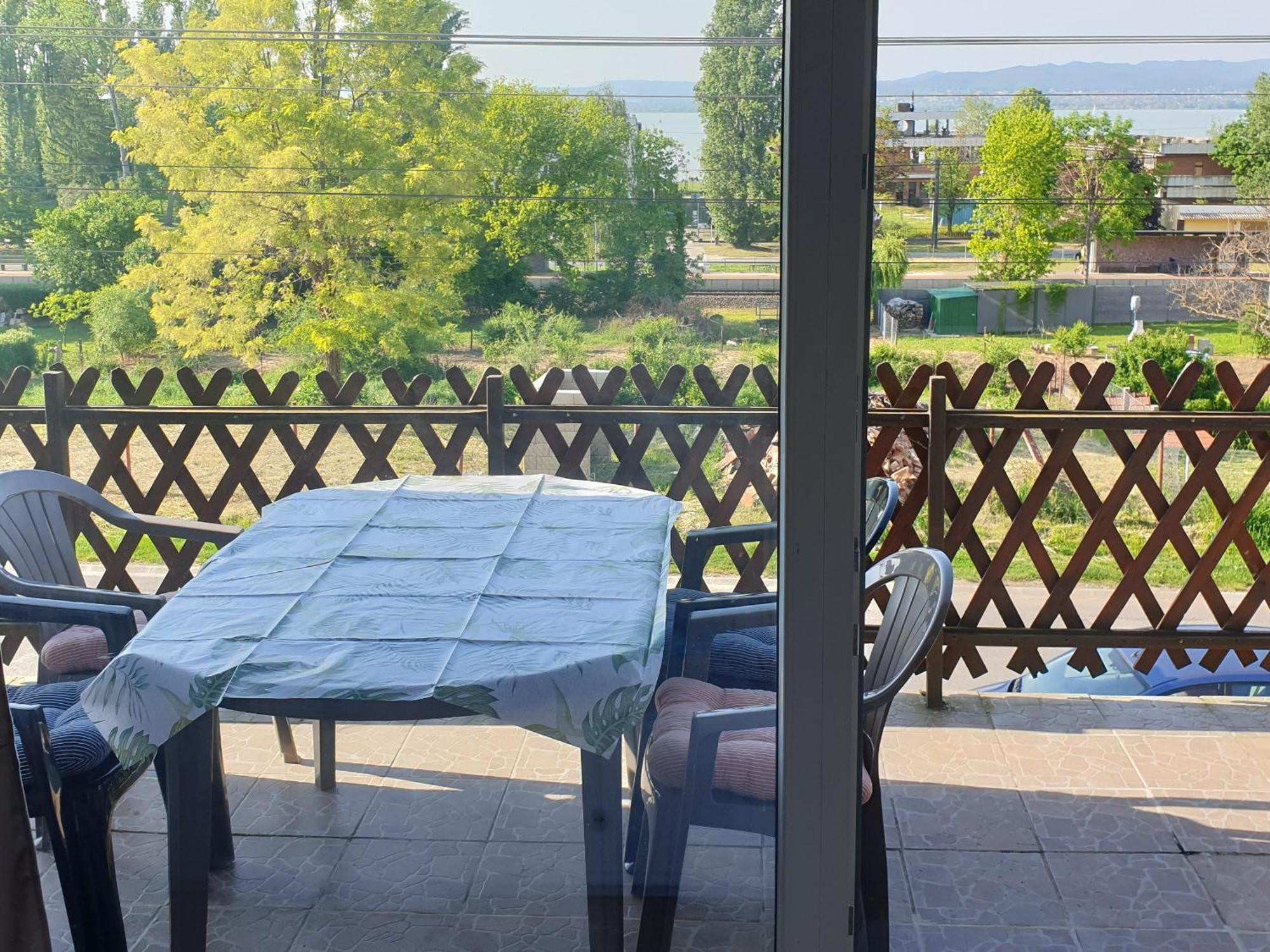 Sophie Apartment With Balcony Balatonberény Εξωτερικό φωτογραφία